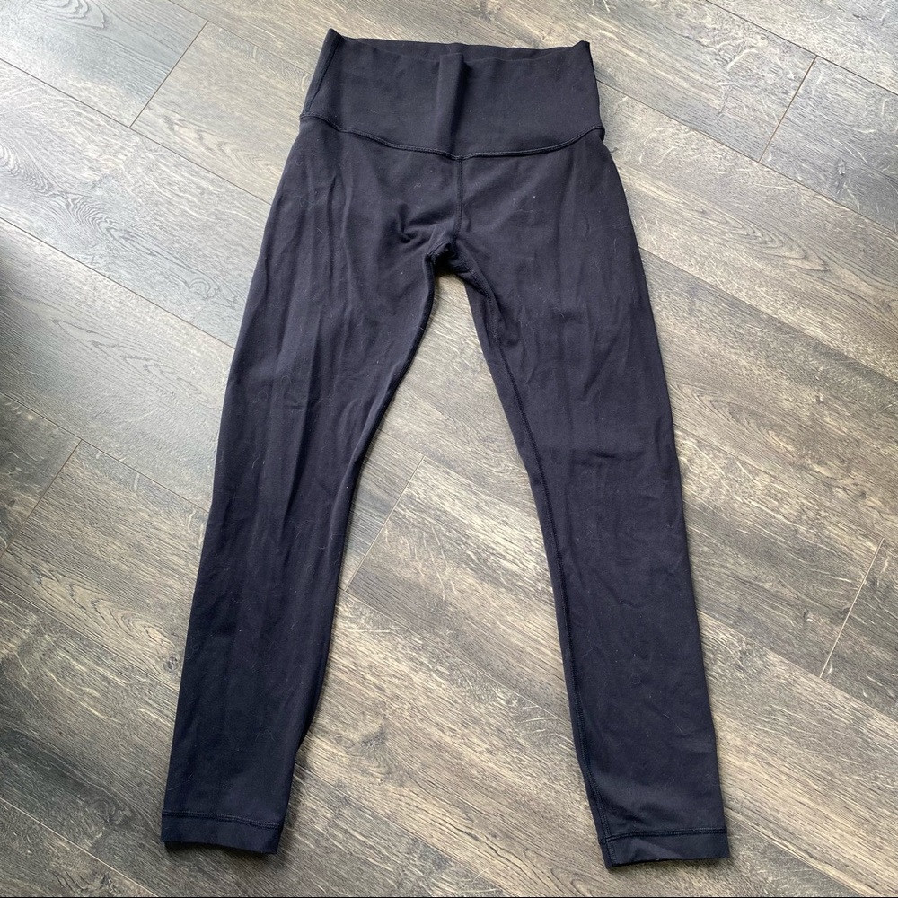 Lululemon Wunder Under Legging size 6 black